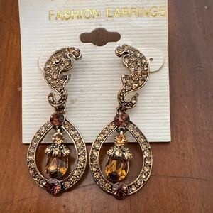 Elegant Gold and Brown Fashion Earrings
